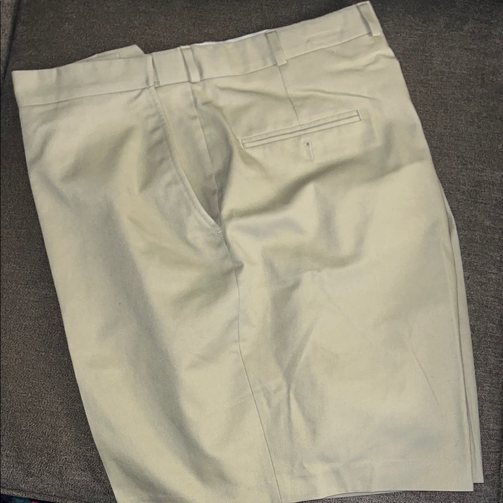 Men's khaki flat front shorts -new w/o tags - $24!